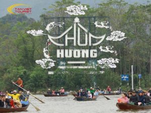 Du lịch tâm linh Hà Nội