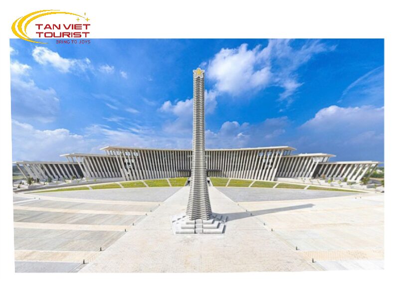 bao-tang-lich-su-quan-su-viet-nam-lang-van-hoa-cac-dan-toc-viet-nam (2) Bảo tàng lịch sử quân sự Việt Nam - Làng văn hóa các dân tộc Việt Nam