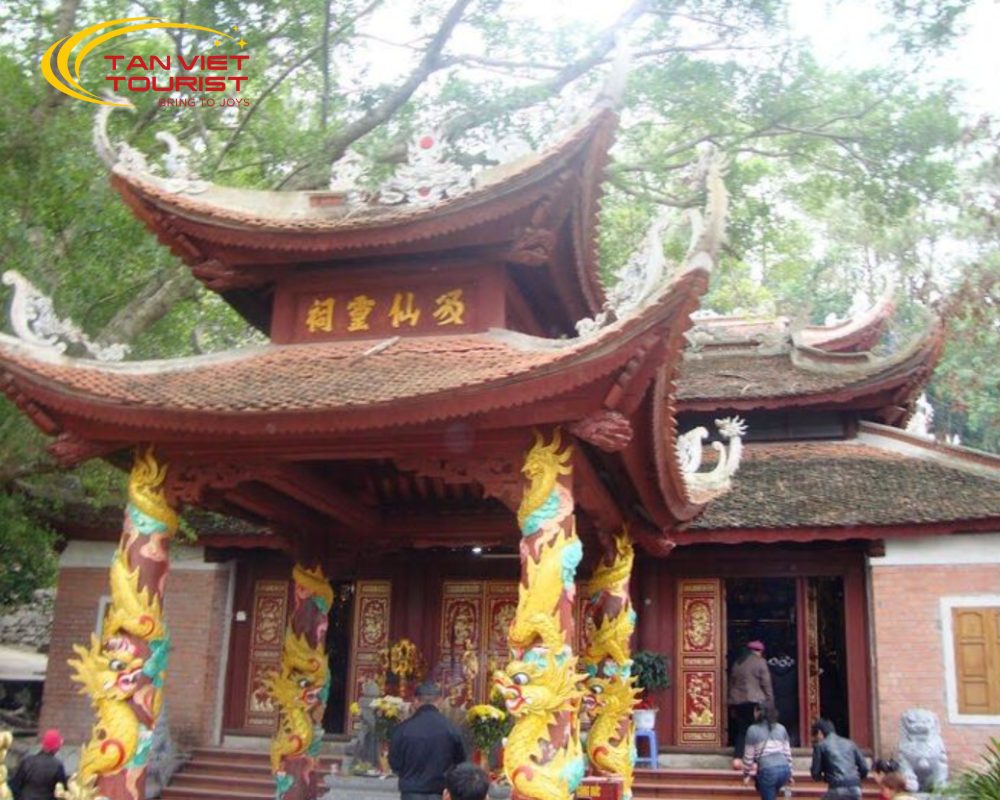 tour-chua-cai-bau-den-cua-ong (2) Tour Chùa Cái Bầu - Đền Cửa Ông