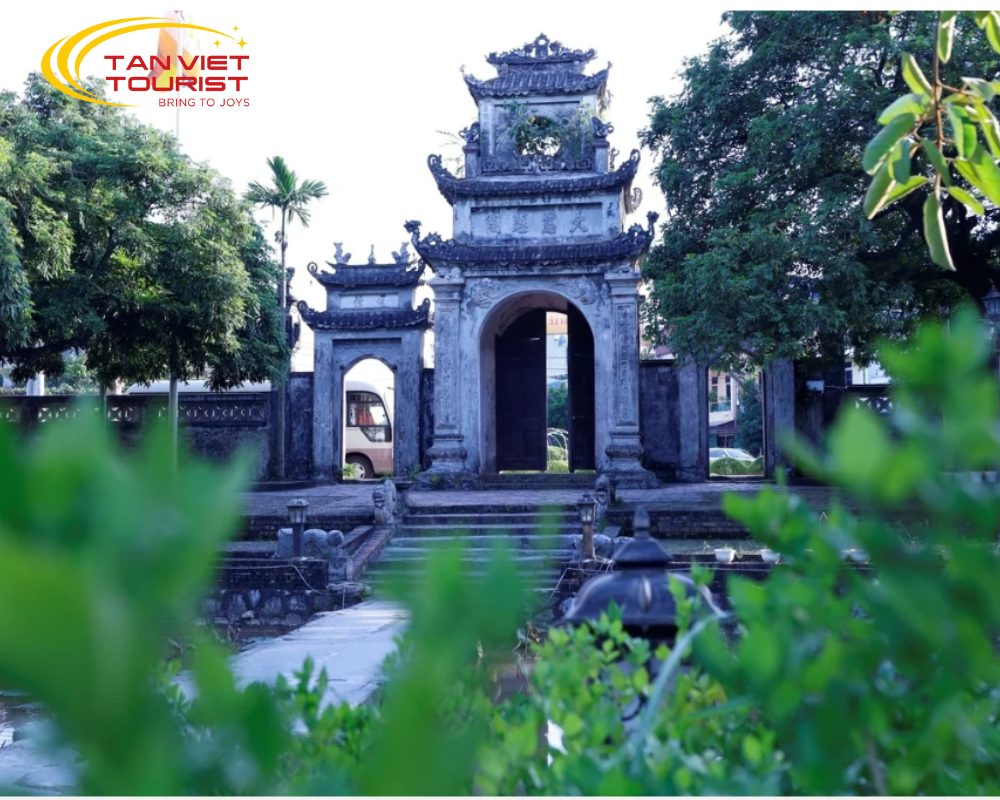 tour-den-mau-hung-yen-mega-grand-world (2) Tour Đền Mẫu (Hưng Yên) - Mega Grand World