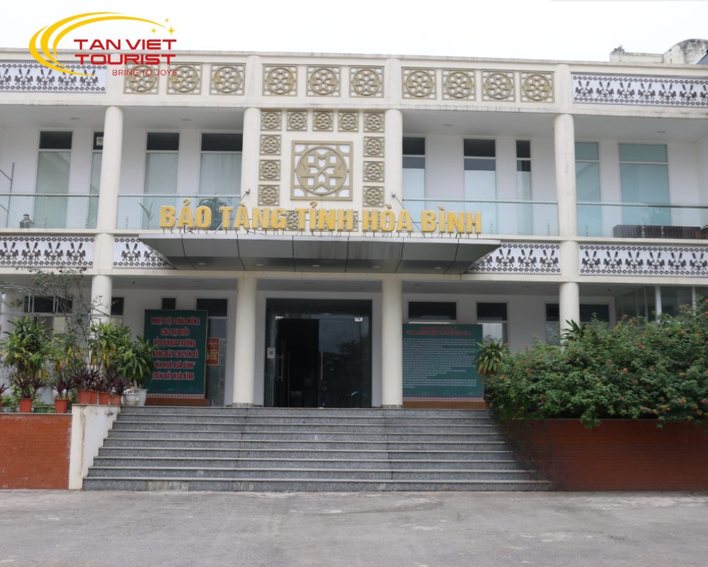 tour-den-thac-bo-thuy-dien-hoa-binh (3) Tour Đền Thác Bờ - Thủy Điện Hòa Bình